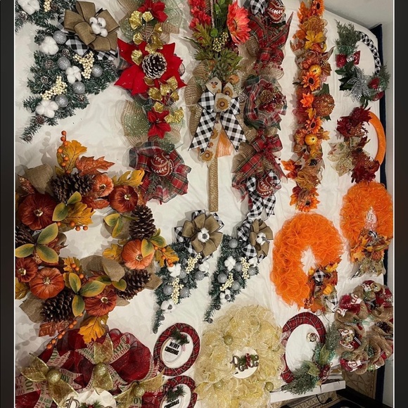 Handmade Grapevine Wreath - Fall wreath - Picture 11 of 13